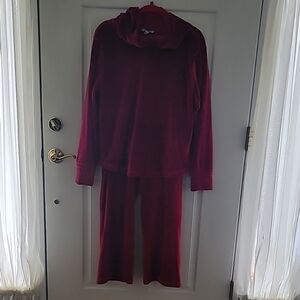 NWOT PajamaGram Soft Velvet/Velour Maroon Lounge Set